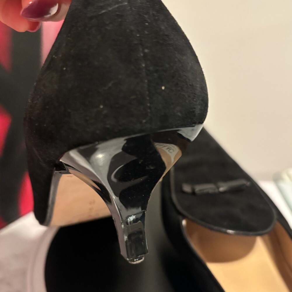 Isaac Mizrahi Black Suede Bow Kitten Heel Shoe Size 8 - Picture 5 of 11